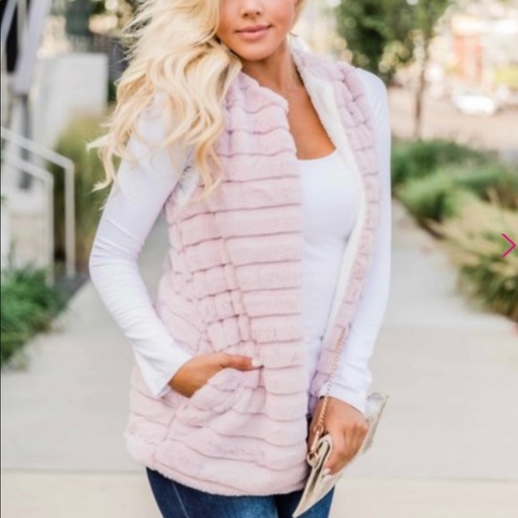 Pink Lily Faux Fur Vest - Color Pink Size Small - Picture 2 of 5
